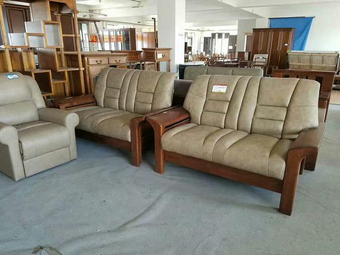 華鶴家具廠家清倉直供，品質家居不見不散